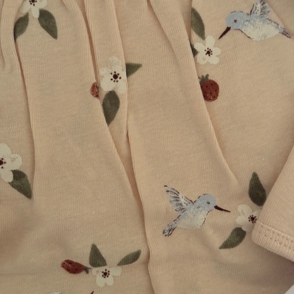 SOLD Carter’s Baby Girl Long Sleeve Nightgown - Picture 2 of 7